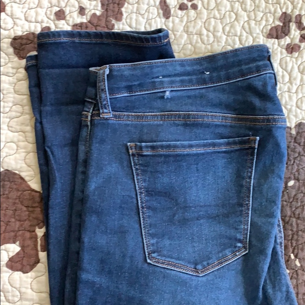 Women’s American Eagle Skinny Jeans
